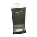 Kov mimo ptačí násypku