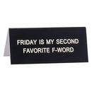 Řekněte, jaký stůl podepíše malý