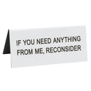 Řekněte, jaký stůl podepíše malý