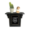 Dřevěná police na stěně s fotorámečkem (24,5x24,5x6,5 cm)